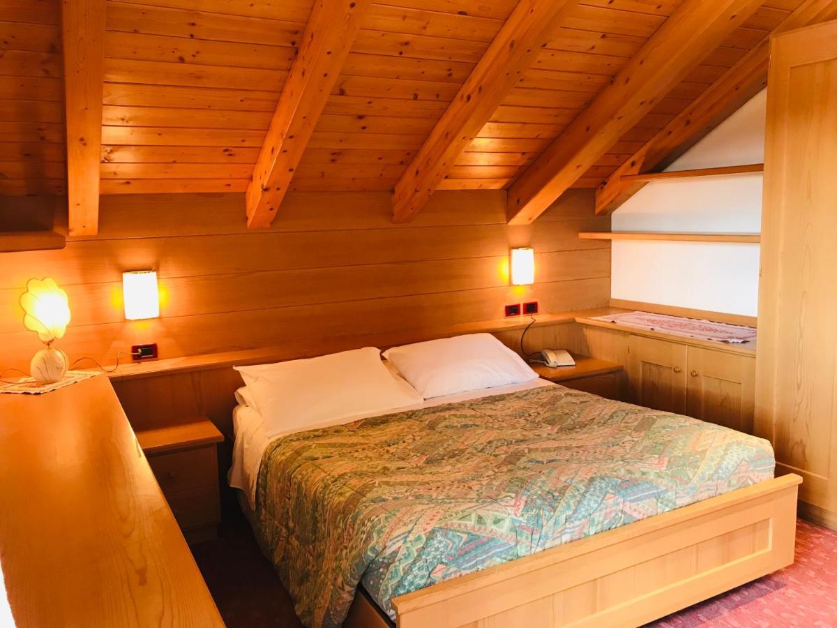 Rifugio Capanna Passo Valles ฟัลกาเด ภายนอก รูปภาพ